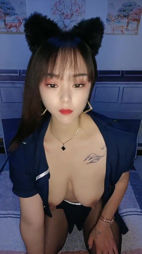 妖娆御姐小妲己诱惑装扮迷倒少年！骑乘位狂摇翘臀，肉棒深插淫穴浪叫连连直呼爽翻天！