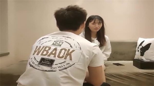 精选文静大学生兼职女神私拍合集，清纯外表下的撩人诱惑！
