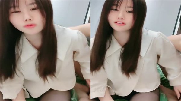 黑丝肥臀美少女任狼友抠穴爆操，嫩穴被玩到高潮喷水