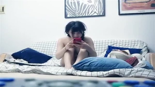 七天震撼实录！极品学生妹校花高端外围沉浸体验，探花现场绝密流出