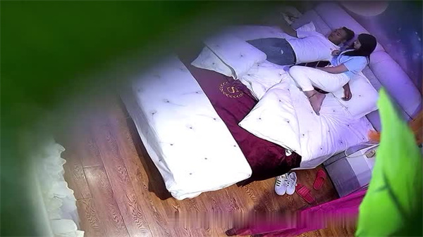 超新作流出！酒店绝密盗摄：超近距高清激偷拍实录